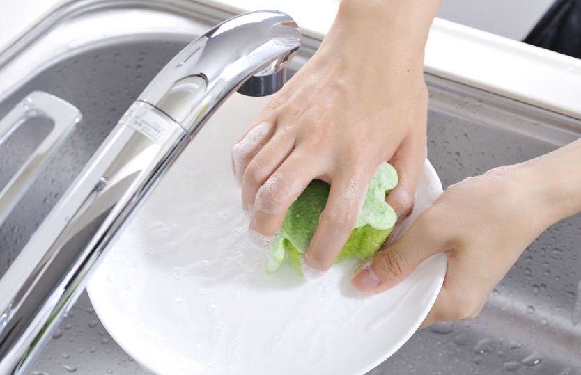 chọn nước rửa chén diệt khuẩn