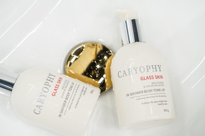 Caryophy Glass Skin In Shower Body Tone Up có tác dụng nâng tông da ngay sau khi sử dụng